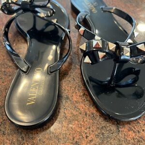Valentino Garavani Black Rockstud Sandals